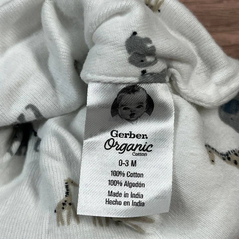 Target Gerber Baby Hats 0-6M Black White Grey Striped Elephant Top Knot 4 Pack